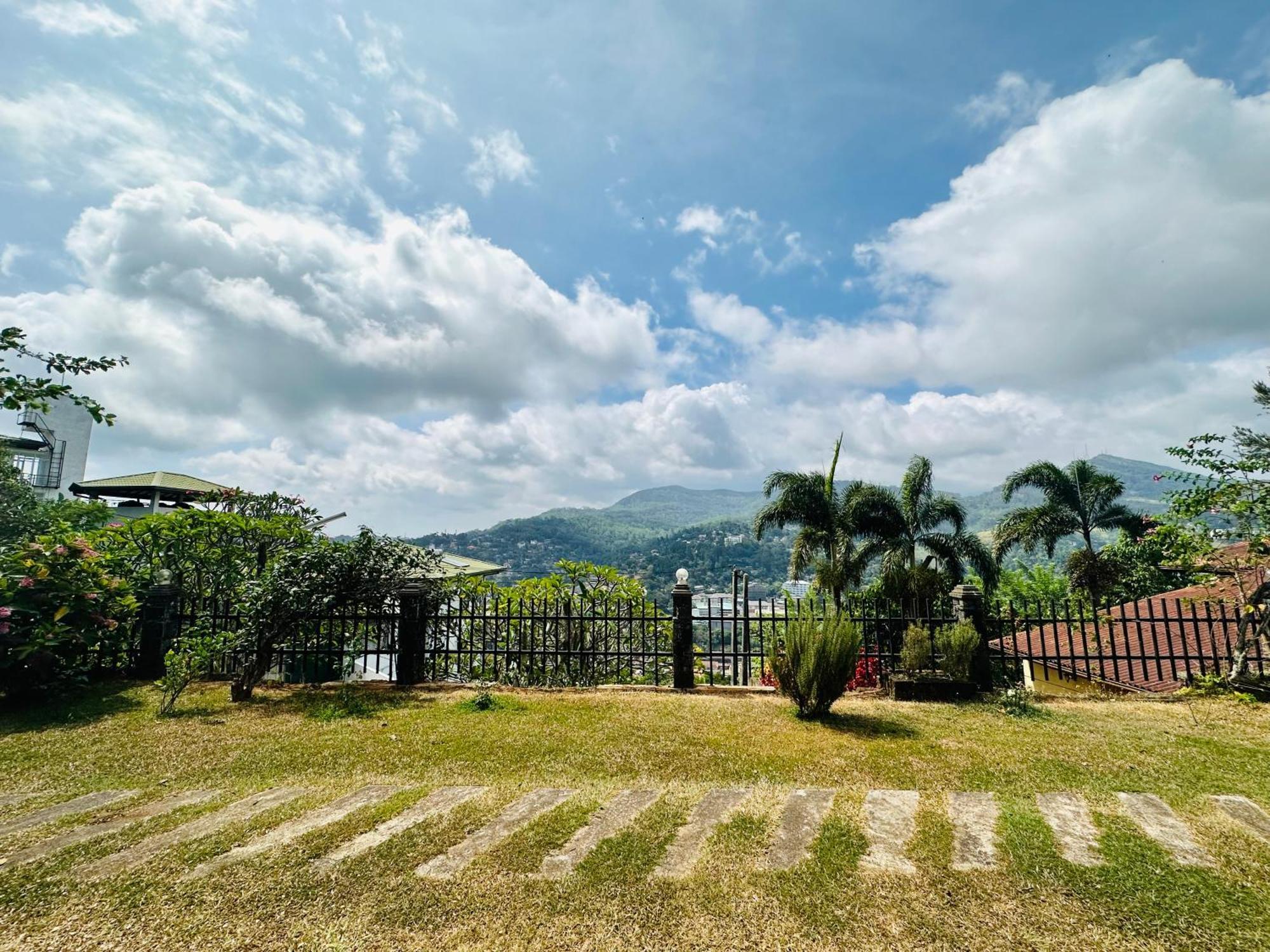 The Views Kandy - 360 Mountain View Екстер'єр фото