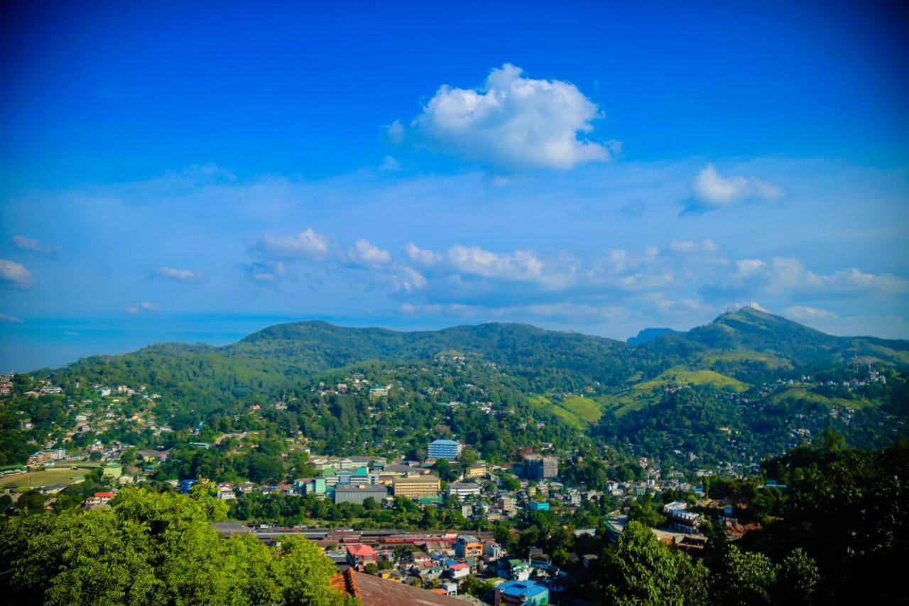 The Views Kandy - 360 Mountain View Екстер'єр фото